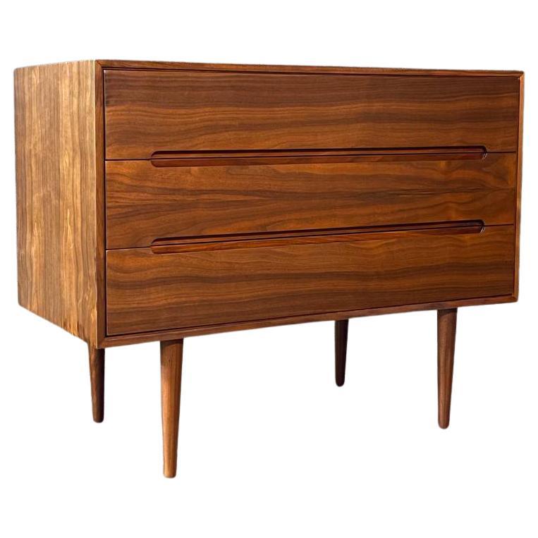 Newly Refinished - Mid-Century Danish Modern 3-Drawer Dresser For Sale