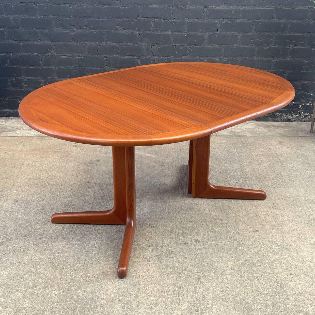 Newly Refinished - Mid-Century Danish Modern Expanding Teak Round Dining Table

With over 15 years of experience, our workshop has followed a careful process of restoration, showcasing our passion and creativity for vintage designs that can