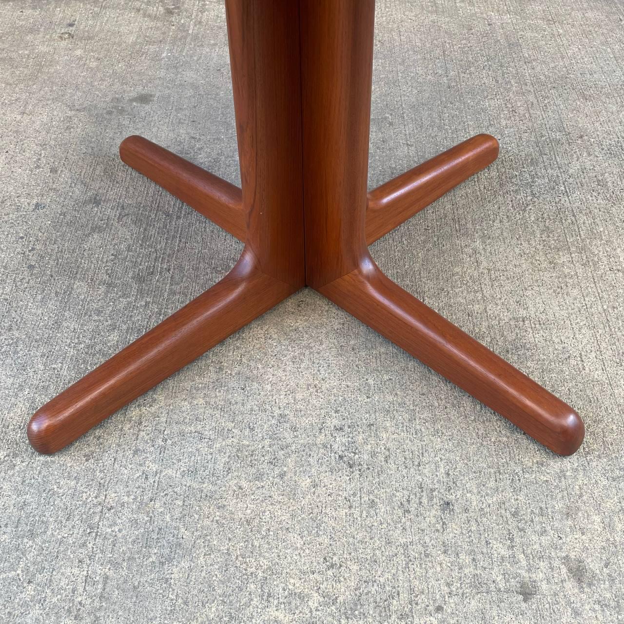 Newly Refinished - Mid-Century Danish Modern Expanding Teak Round Dining Table 4