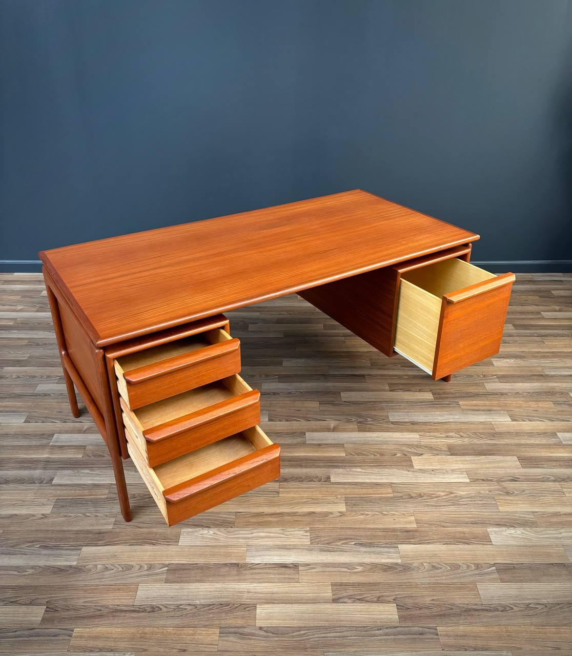 American Newly Refinished - Mid-Century Danish Modern Floating Top Teak Desk For Sale