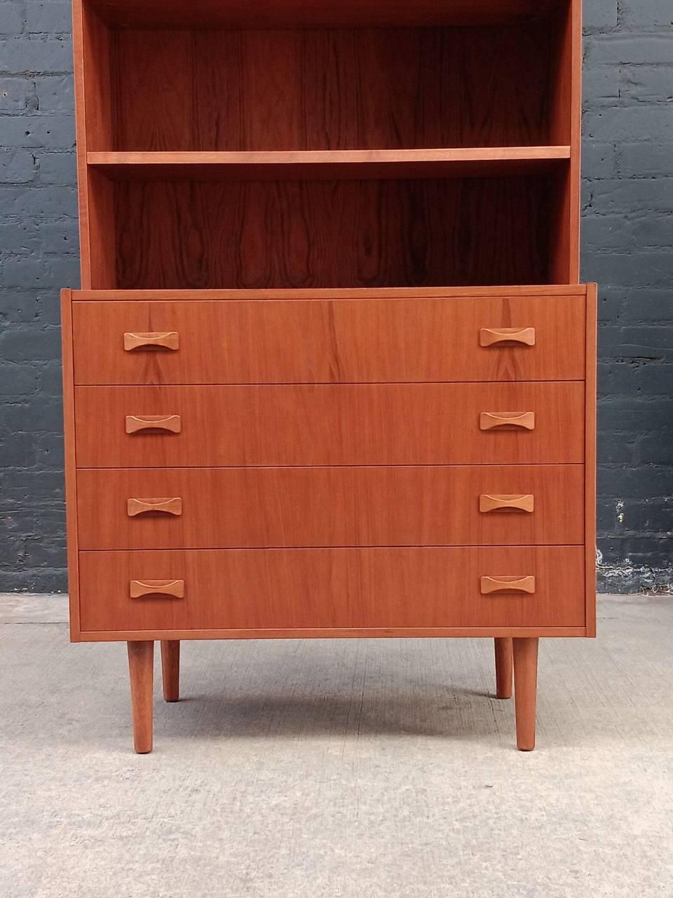 Mid-20th Century Newly Refinished - Mid-Century Danish Modern Teak Bookshelf Dresser For Sale