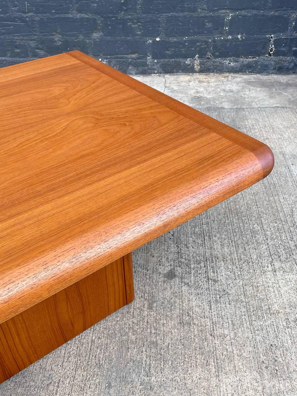 Newly Refinished - Mid-Century Danish Modern Teak Coffee Table by Vejle Stole For Sale 2
