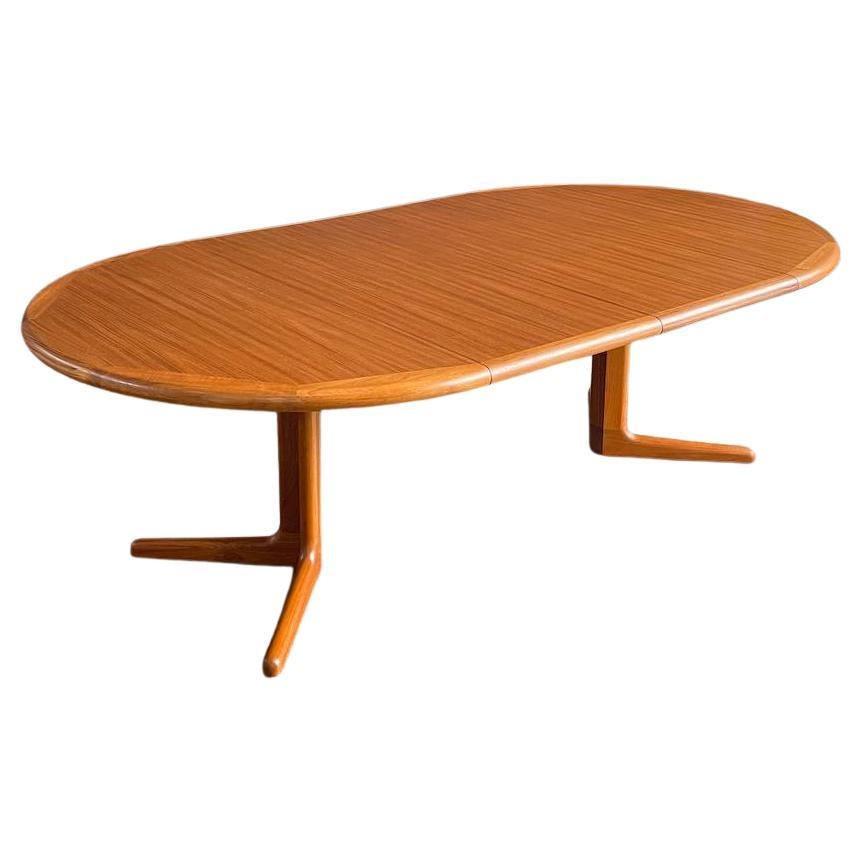 Newly Refinished MidCentury Danish Modern Teak Expanding Dining Table For Sale at 1stDibs