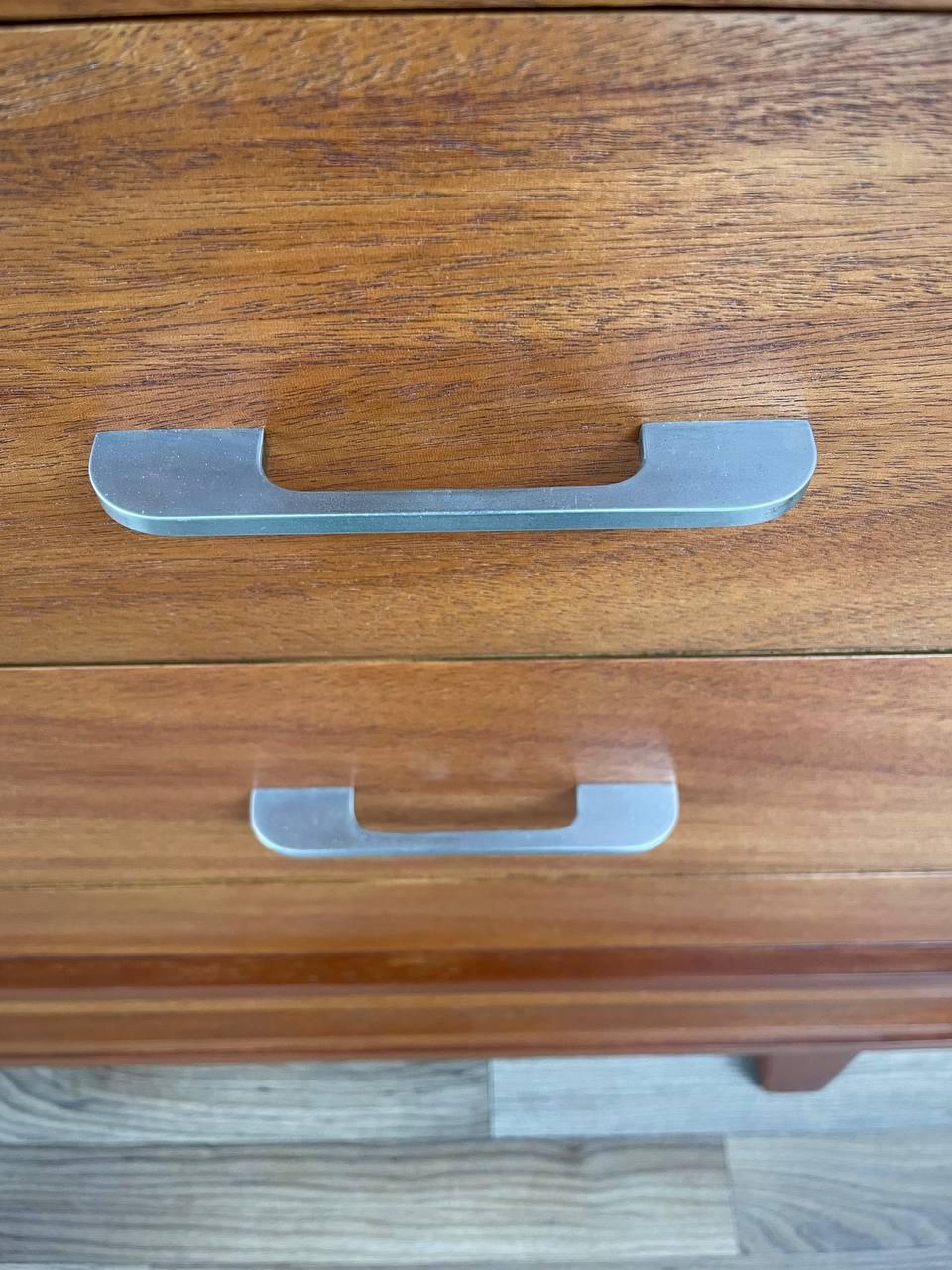 Newly Refinished - Mid-Century Modern 10-Drawer Dresser by R-Way 2