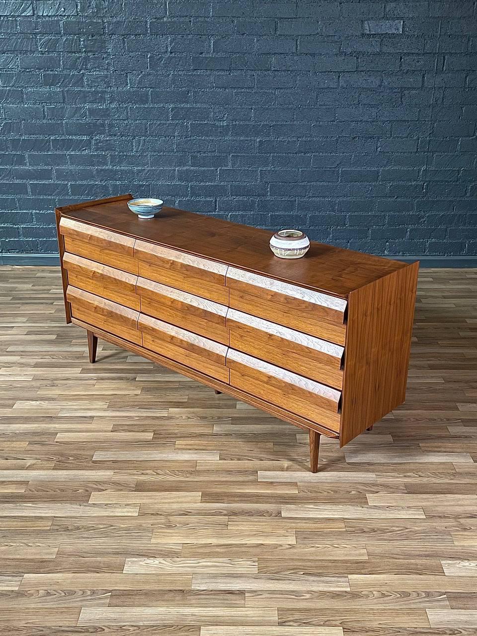 American Newly Refinished - Mid-Century Modern “1st Edition” Dresser by Lane
