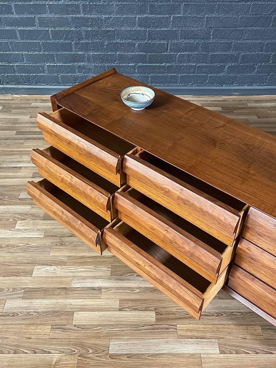 Newly Refinished - Mid-Century Modern “1st Edition” Dresser by Lane 2