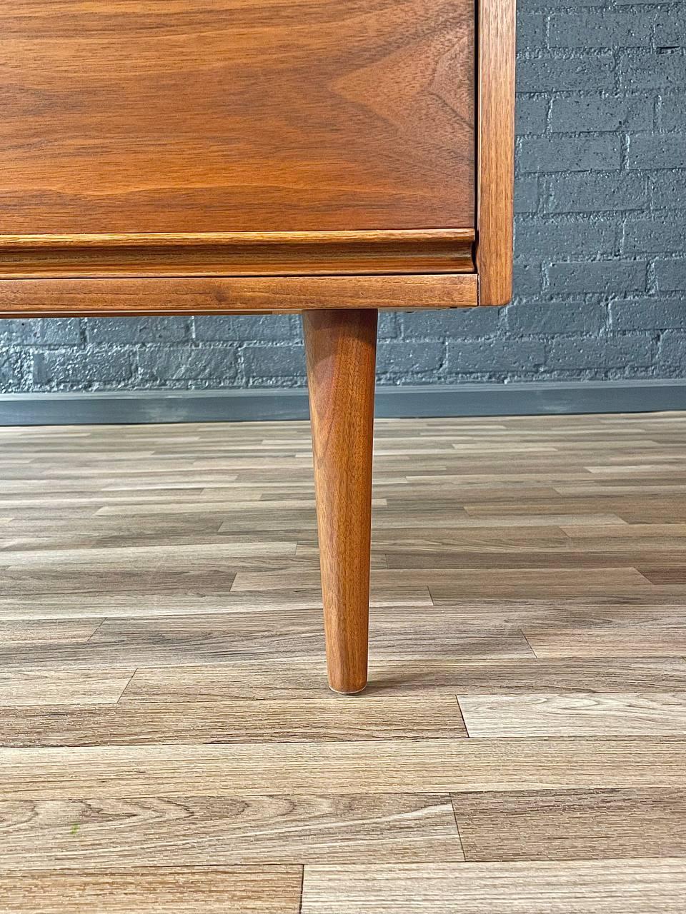 Newly Refinished - Mid-Century Modern 3-Drawer Dresser by Dixie 3