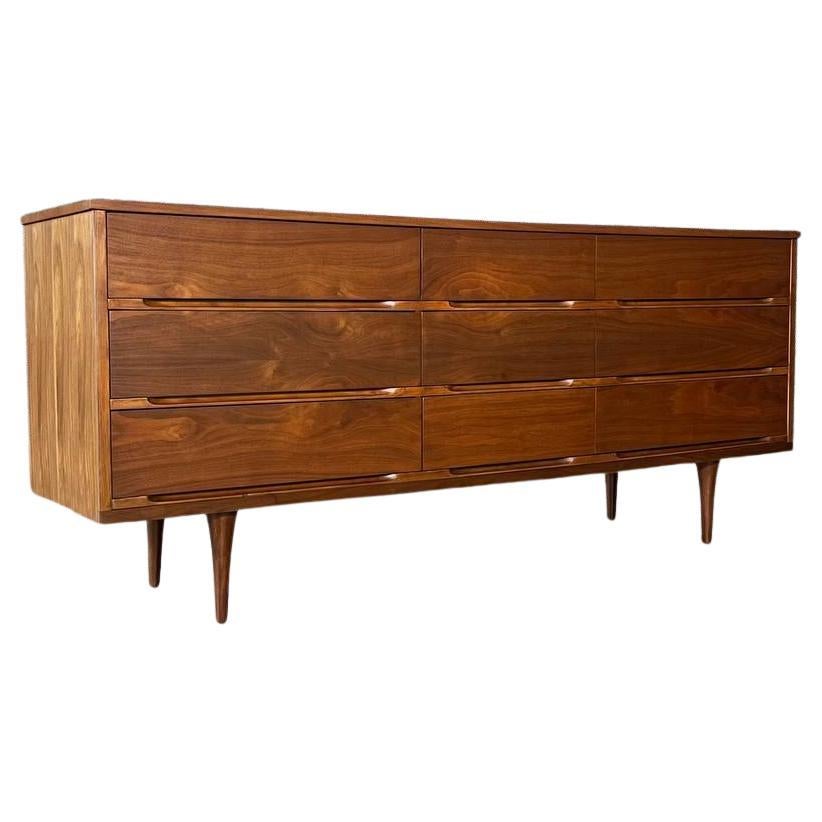 Newly Refinished - Mid-Century Modern 9-Drawer Walnut Dresser by LA Period