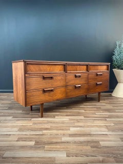 Newly Refinished - Mid-Century Modern 9-Drawer Walnut Dresser