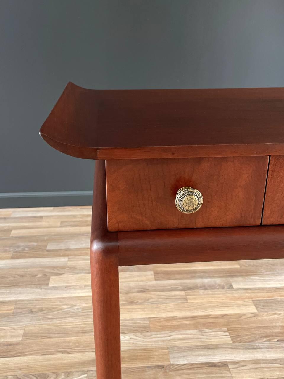 Newly Refinished - Mid-Century Modern Asian-Style Walnut Console Table  For Sale 3