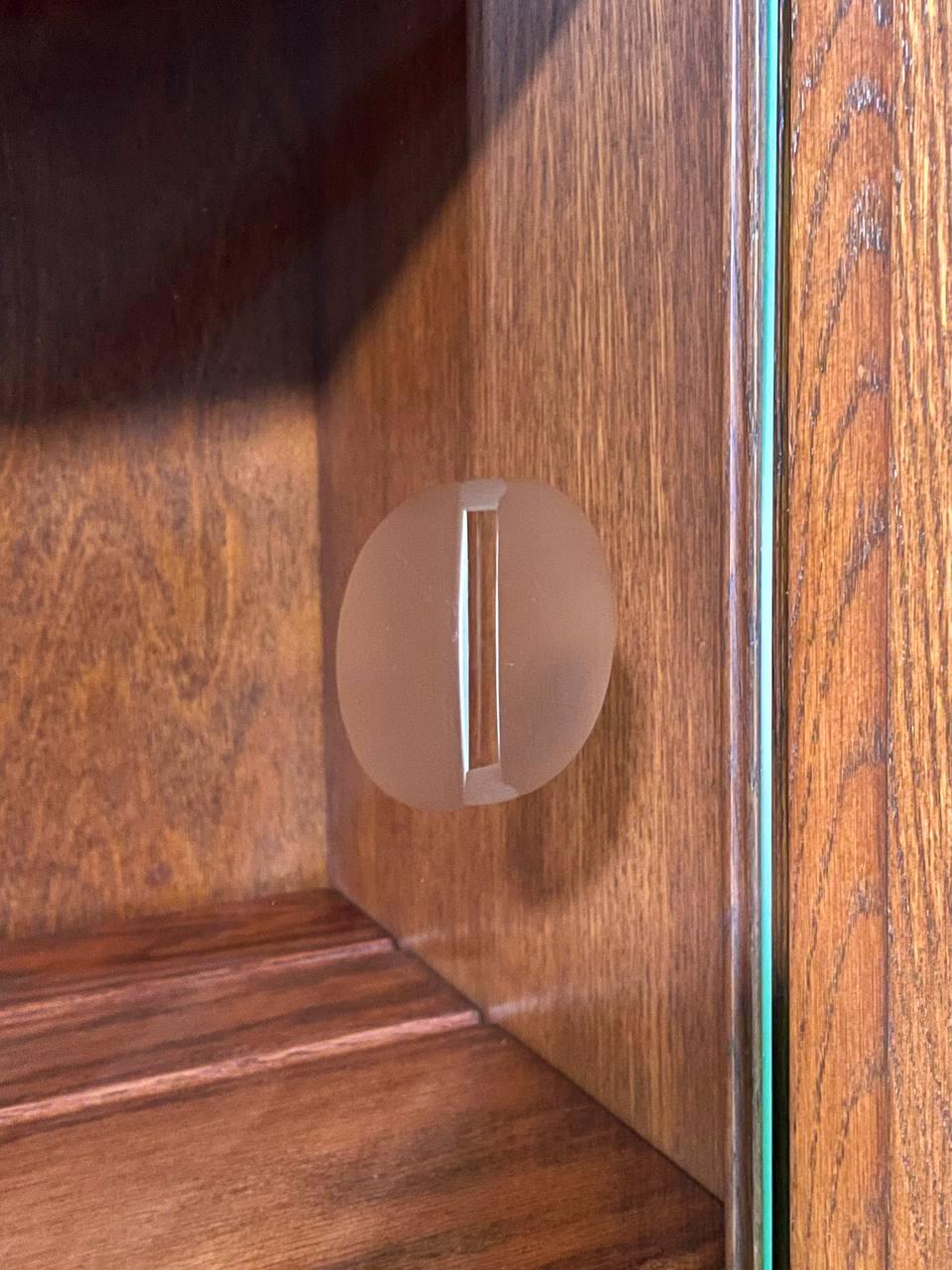 Appena rifinita - Libreria Credenza ad arco moderna del Mid-Century in vendita 3