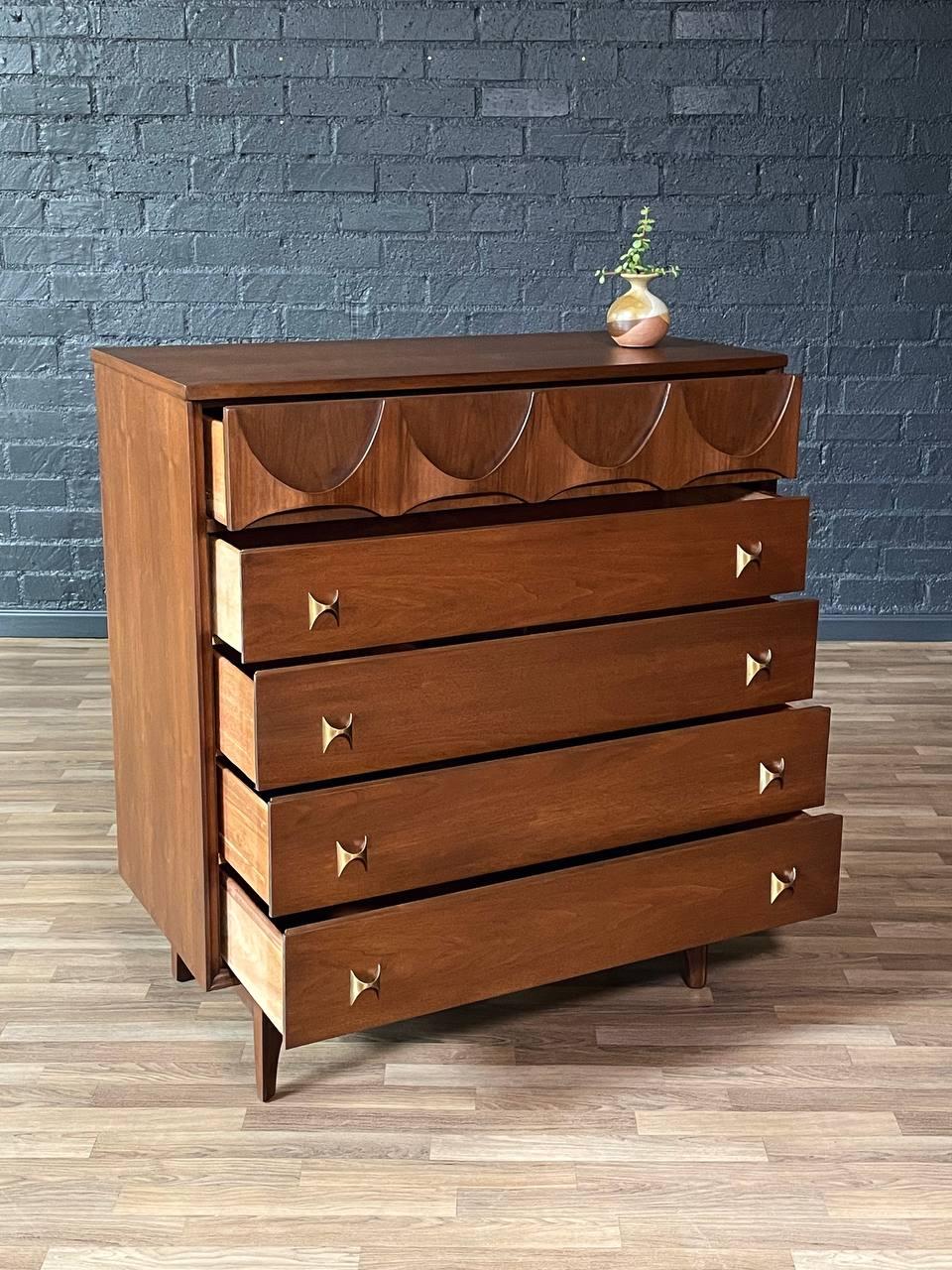 Newly Refinished - Mid-Century Modern “Brasilia” Highboy Dresser by Broyhill In Excellent Condition For Sale In Los Angeles, CA