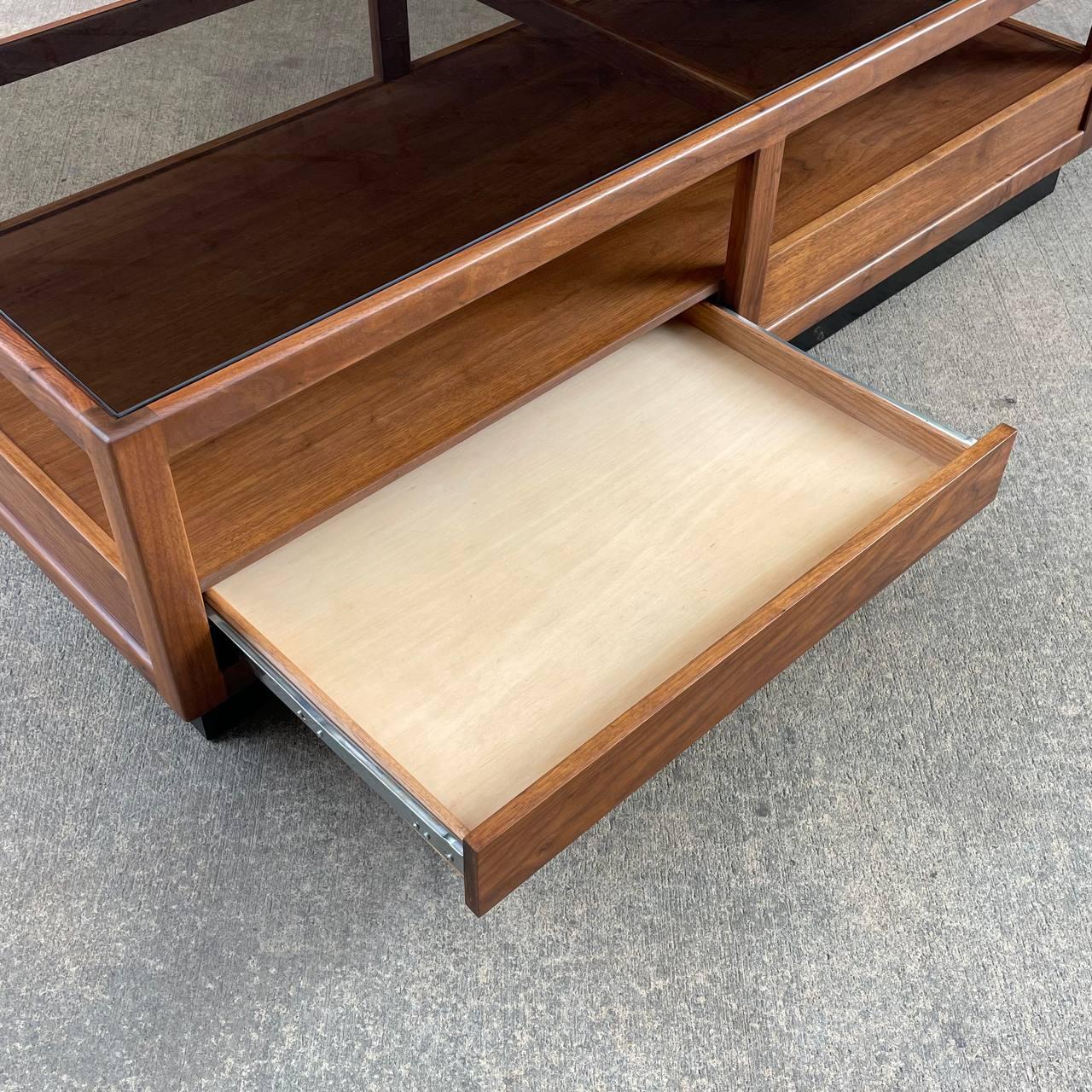 Newly Refinished - Mid-Century Modern Coffee Table by Glenn of California 3