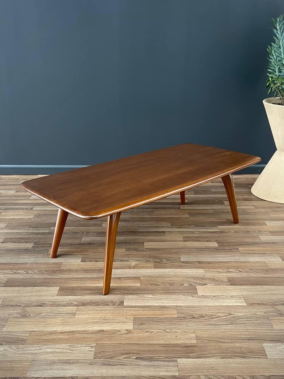 With over 15 years of experience, our workshop has followed a careful process of restoration, showcasing our passion and creativity for vintage designs that can seamlessly be incorporated with many interior decors. Enjoy! :)