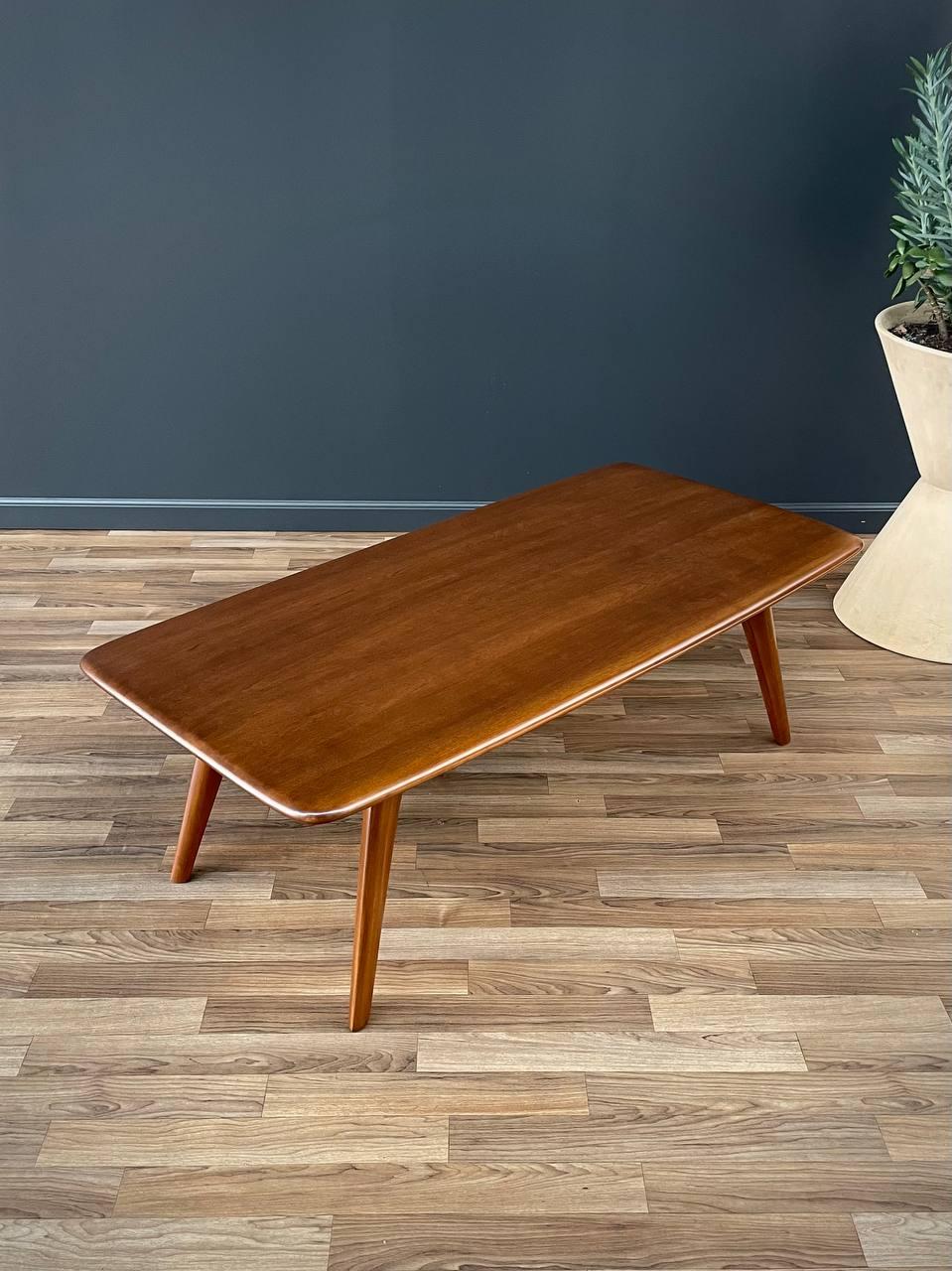 American Newly Refinished - Mid-Century Modern Coffee Table by Heywood Wakefield
