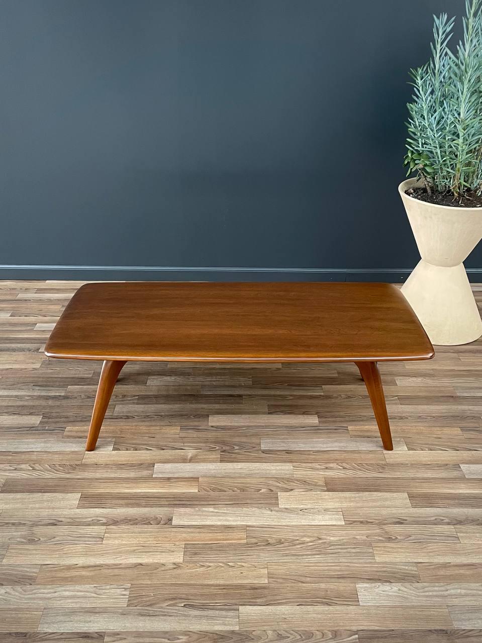 Mid-20th Century Newly Refinished - Mid-Century Modern Coffee Table by Heywood Wakefield