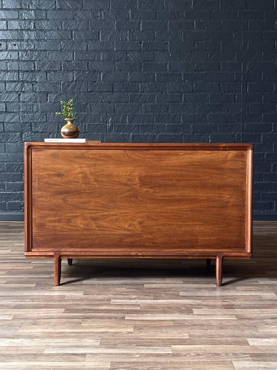 Newly Refinished -Mid-Century Modern Credenza Travertine Stone, Bi-Folding Doors For Sale 1