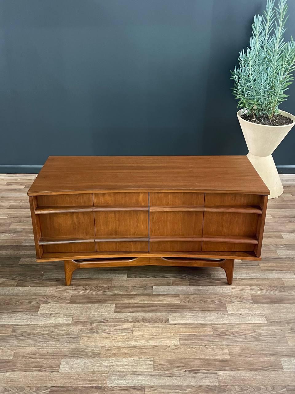 Walnut Newly Refinished -Mid-Century Modern Curved-Front Credenza with Bi-Folding Doors