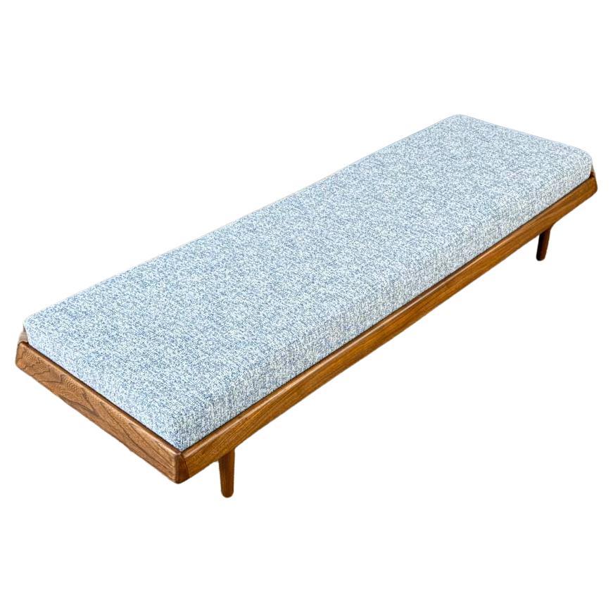 Gerald McCabe Daybeds