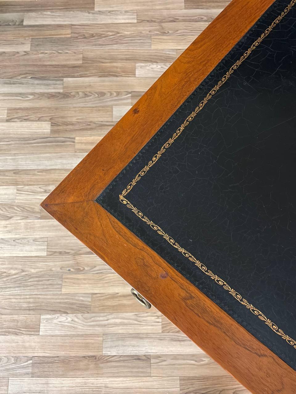 Newly Refinished - Mid-Century Modern Desk w/ Leather Top by Milling Road In Good Condition For Sale In Los Angeles, CA