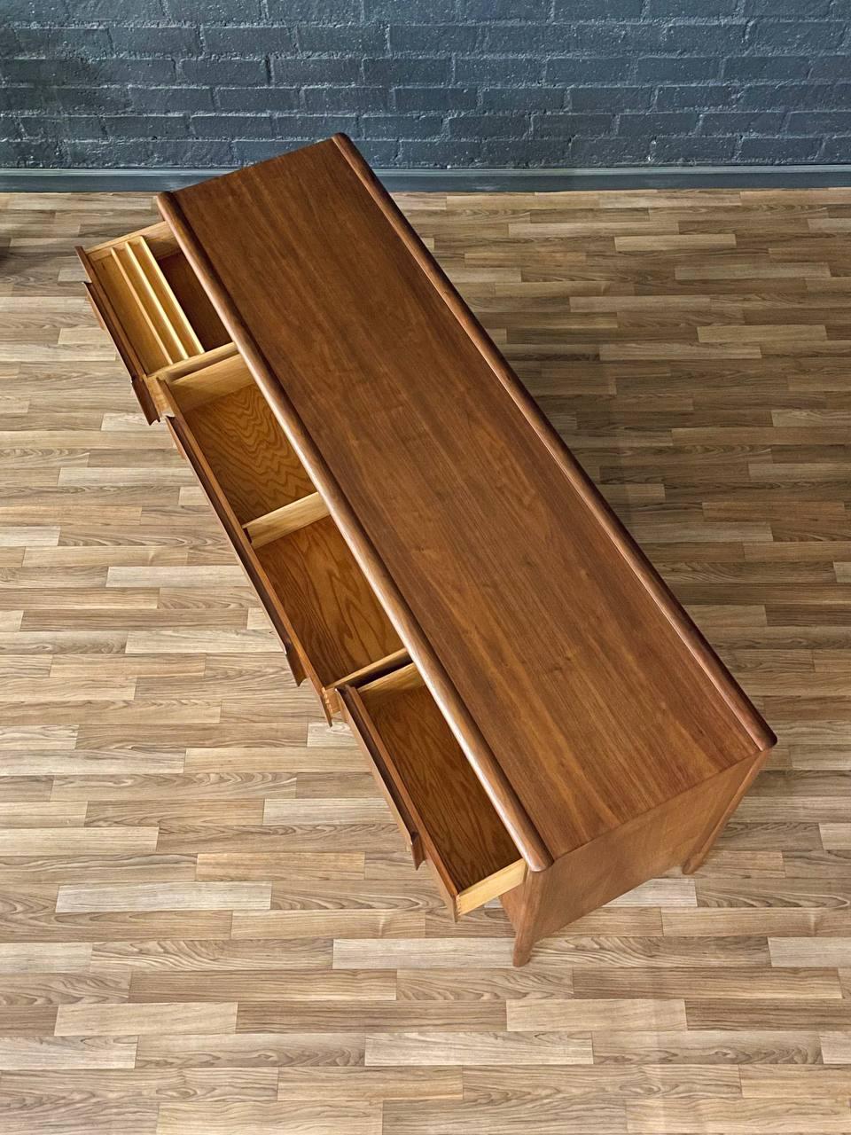 Newly Refinished - Mid-Century Modern “Parallel” Dresser by Barney Flagg 1