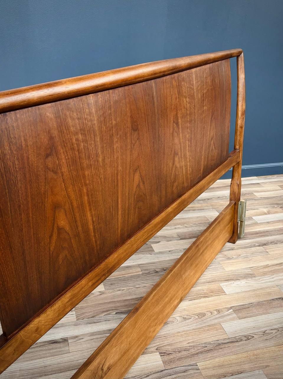 Mid-20th Century Newly Refinished - Mid-Century Modern Queen Size Headboard by Widdicomb For Sale