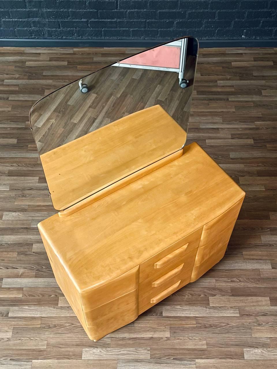 Neu lackiert - Mid-Century Modern 