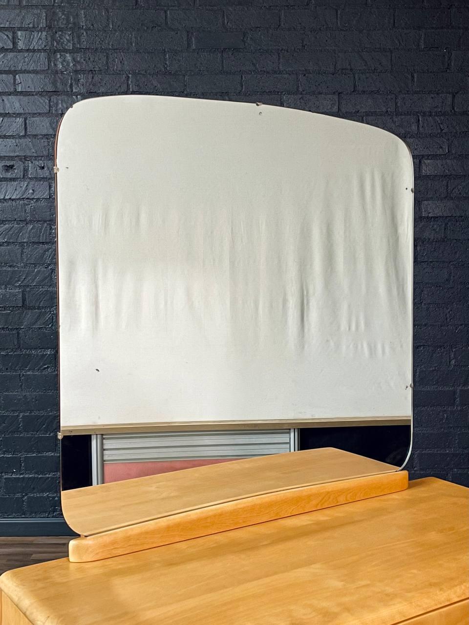 Neu lackiert - Mid-Century Modern 