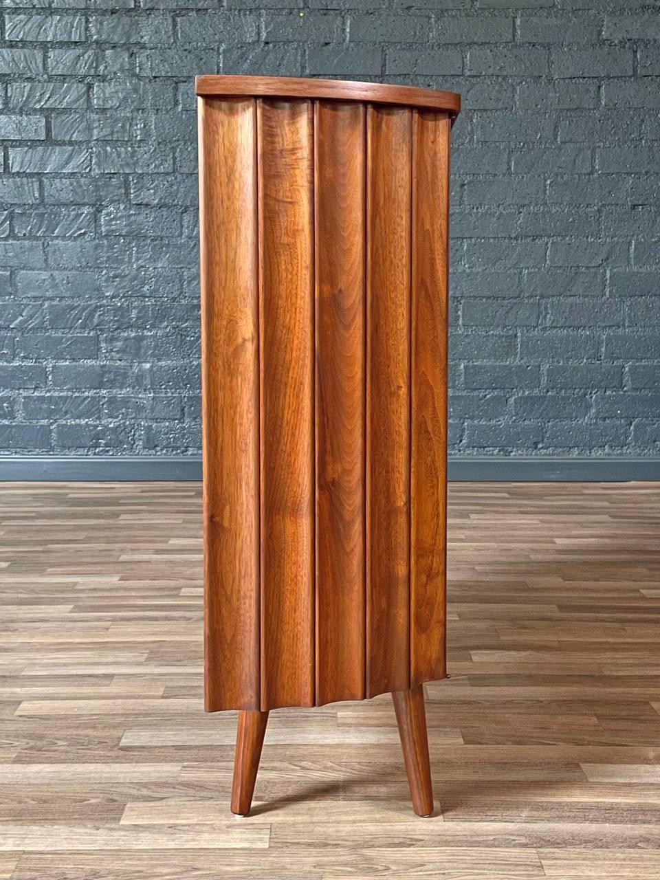 Newly Refinished - Mid-Century Modern Sculpted Walnut Bow-Front Cabinet For Sale 2