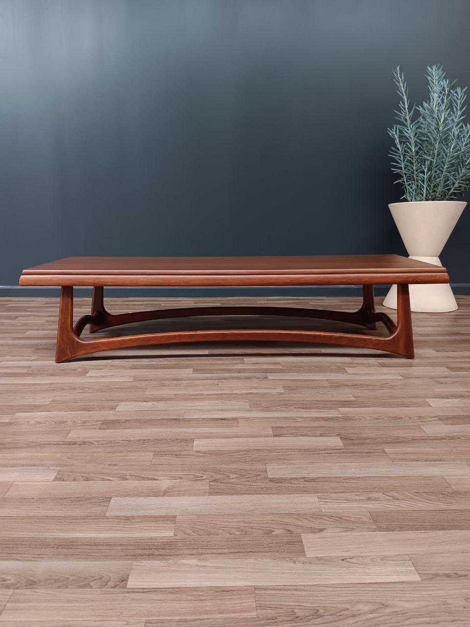 Mid-20th Century Newly Refinished - Mid-Century Modern Sculpted Walnut Coffee Table For Sale