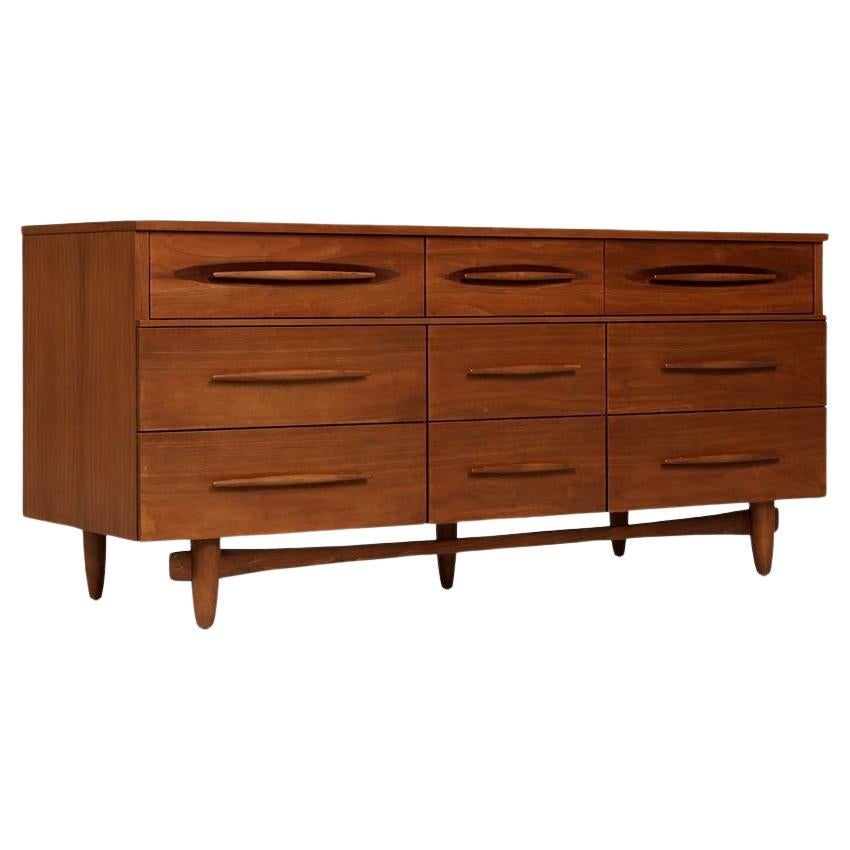 What is a lowboy dresser?