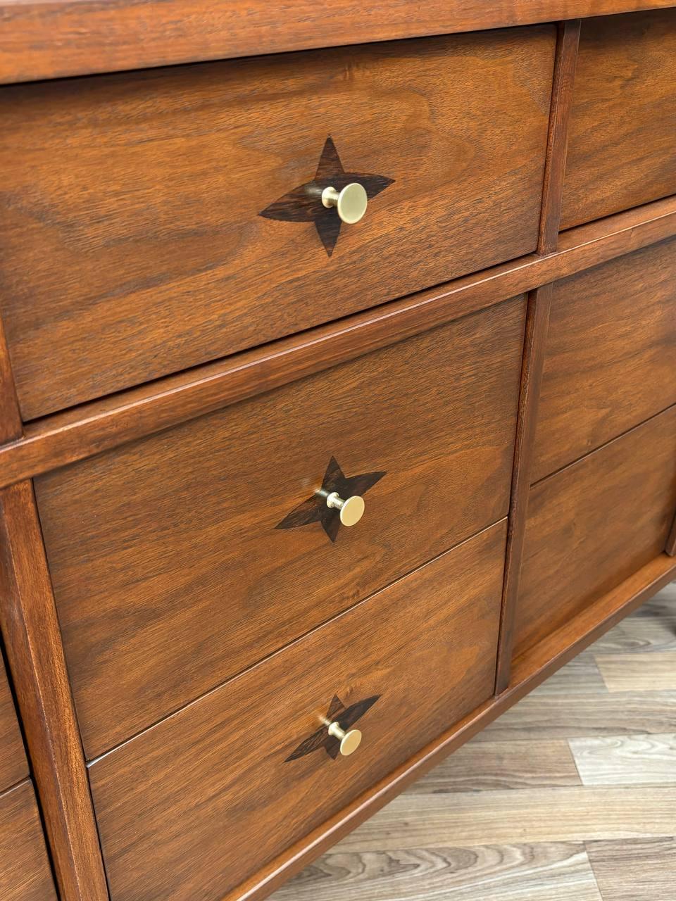 Newly Refinished  - Mid-Century Modern Sculpted Walnut Dresser  For Sale 2