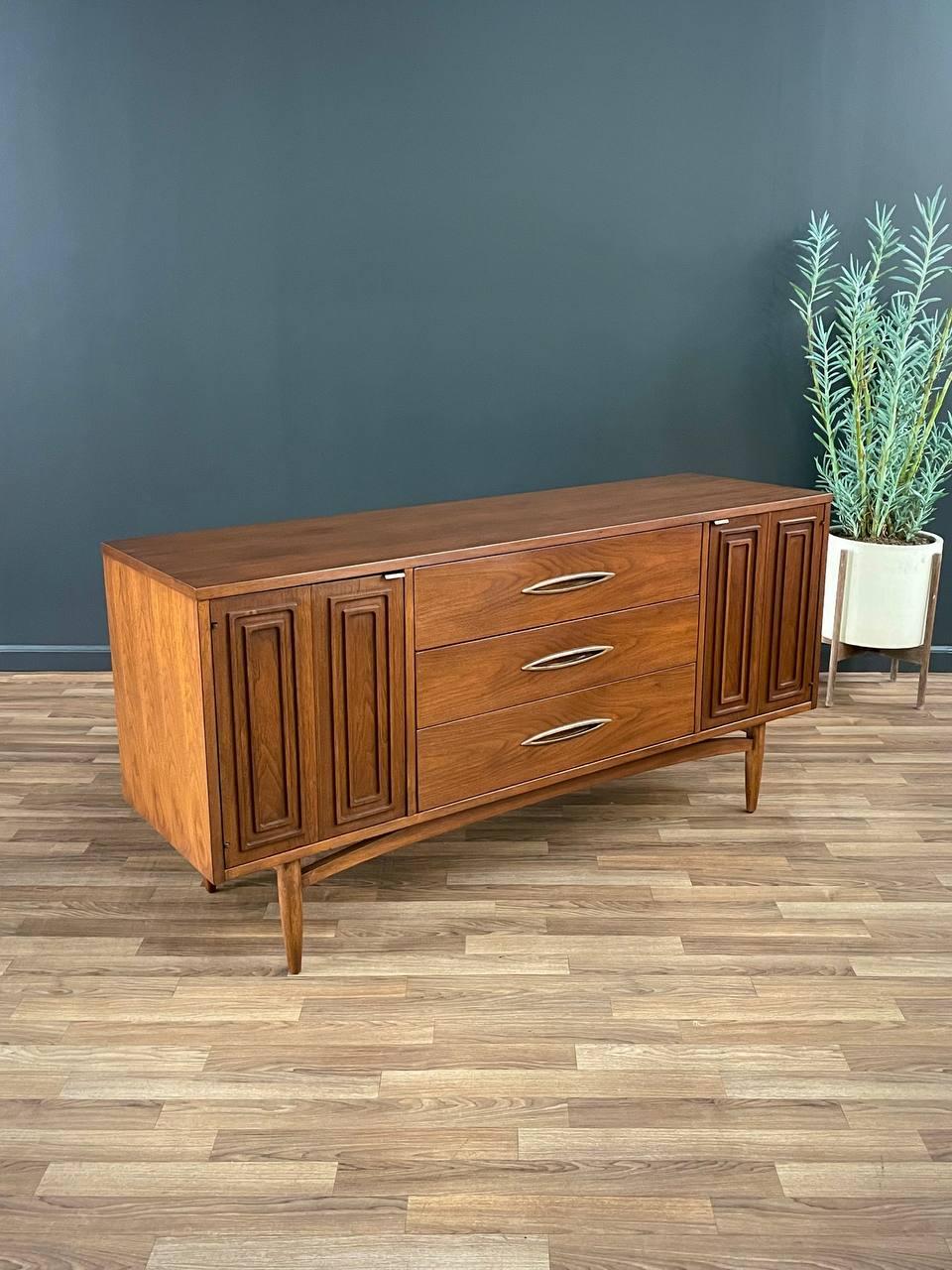 American Newly Refinished - Mid-Century Modern “Sculptra” Walnut Credenza by Broyhill