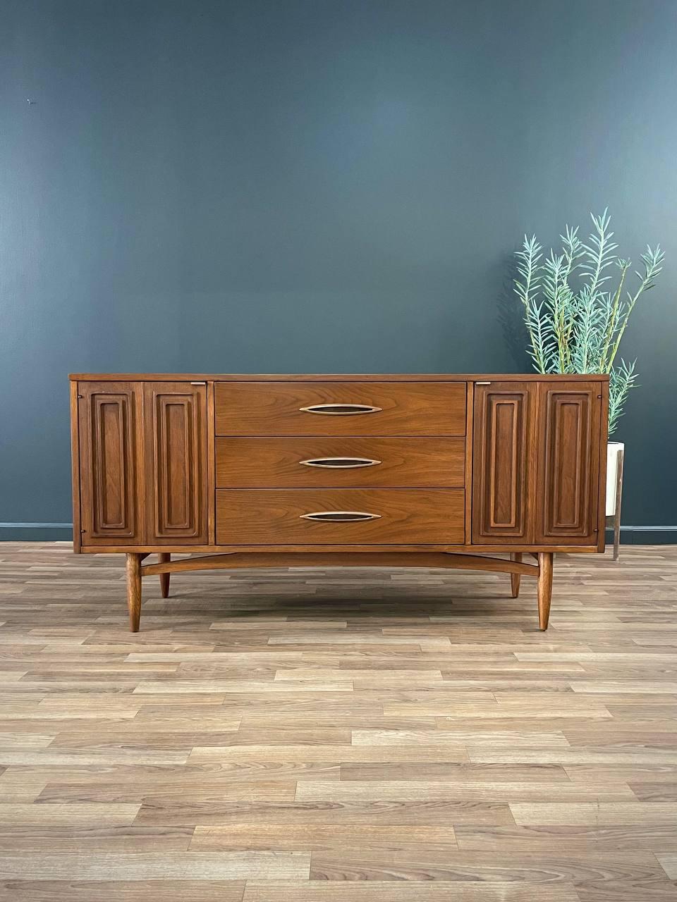 Newly Refinished - Mid-Century Modern “Sculptra” Walnut Credenza by Broyhill 1