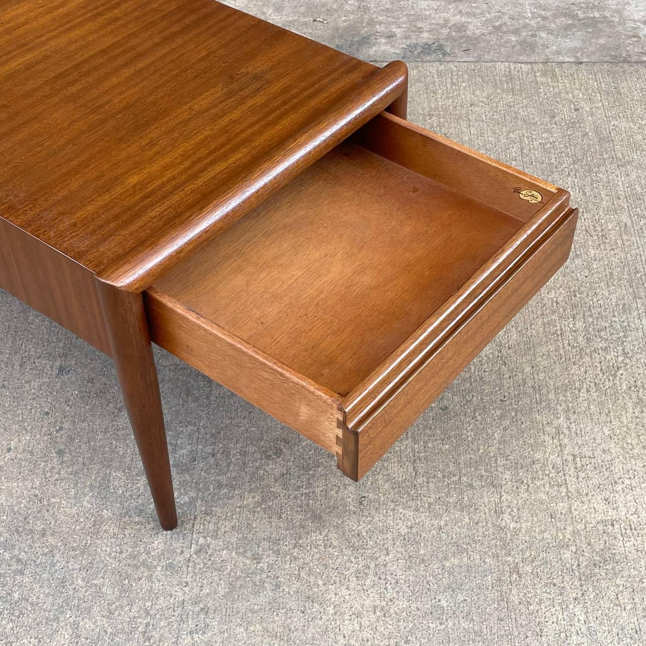 Newly Refinished - Mid-Century Modern Side Table by John Keal for Brown Saltman For Sale 1