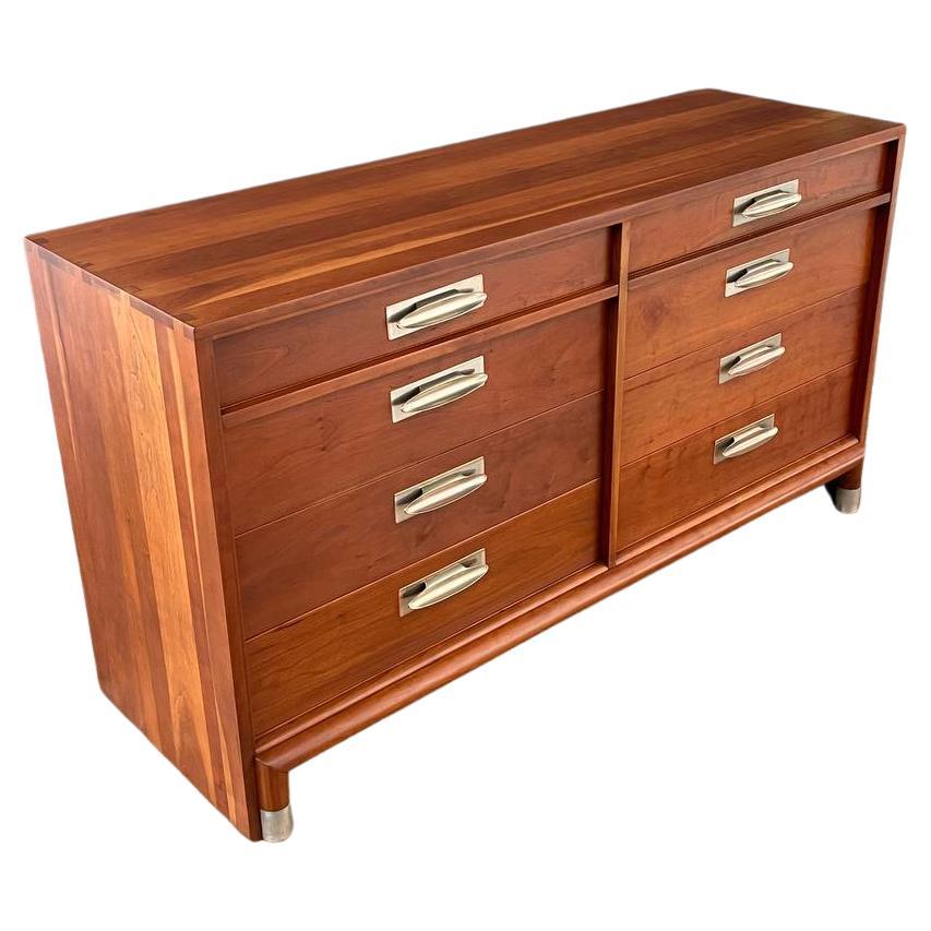 Newly Refinished - Mid-Century Modern Solid Cherry Dresser Willet Furniture For Sale