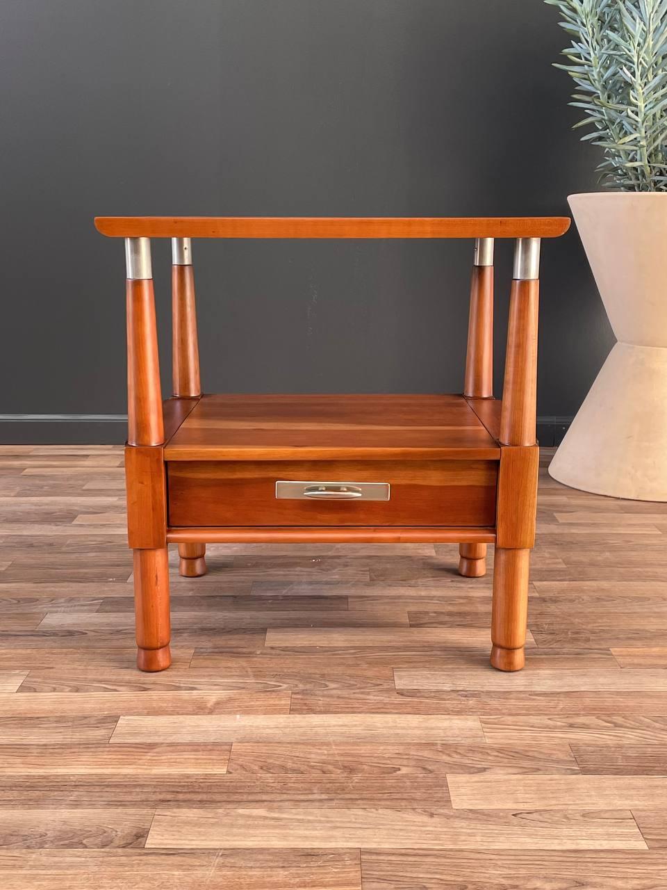 Newly Refinished - Mid-Century Modern Solid Cherry Side Table Willet Furniture In Excellent Condition For Sale In Los Angeles, CA