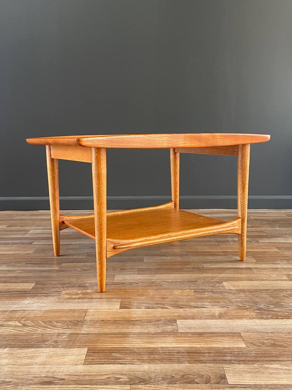 American Newly Refinished - Mid-Century Modern Teak Two-Tier Side Table by Lane For Sale