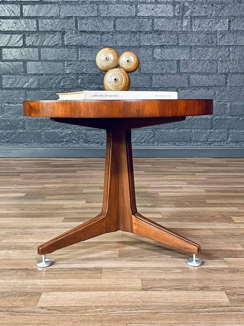 Metal Newly Refinished - Mid-Century Modern Tripod Walnut Side Table by Lane For Sale