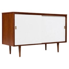Recién Acabada - Credenza Moderna de Mitad de Siglo Lacada en Dos Tonos