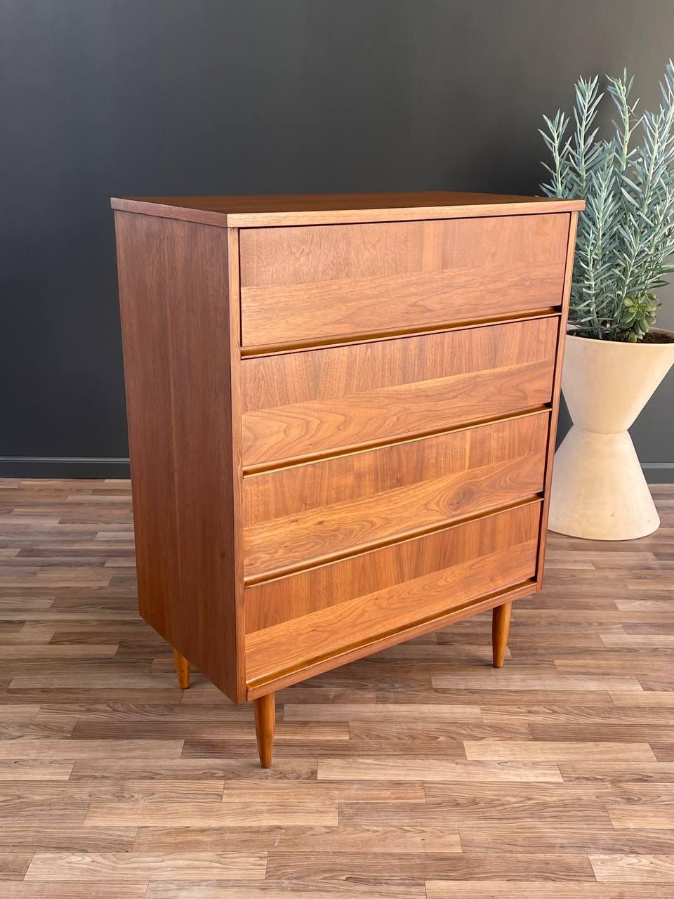 Mid-20th Century Newly Refinished - Mid-Century Modern Walnut Bachelor Dresser For Sale