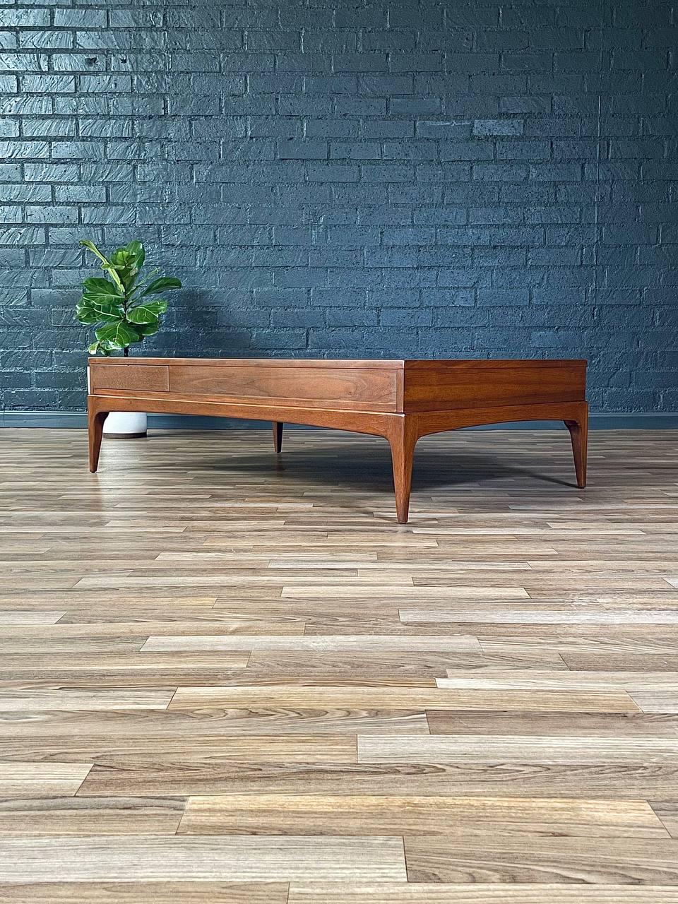 American Newly Refinished - Mid-Century Modern Walnut Coffee Table by Lane
