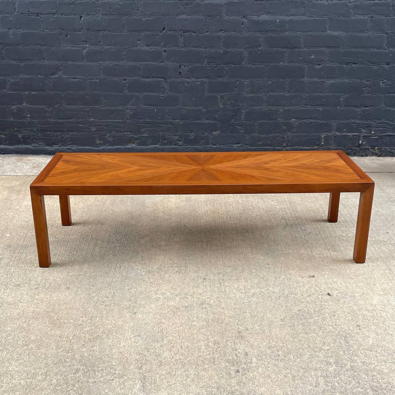 American Newly Refinished - Mid-Century Modern Walnut Coffee Table by Lane For Sale