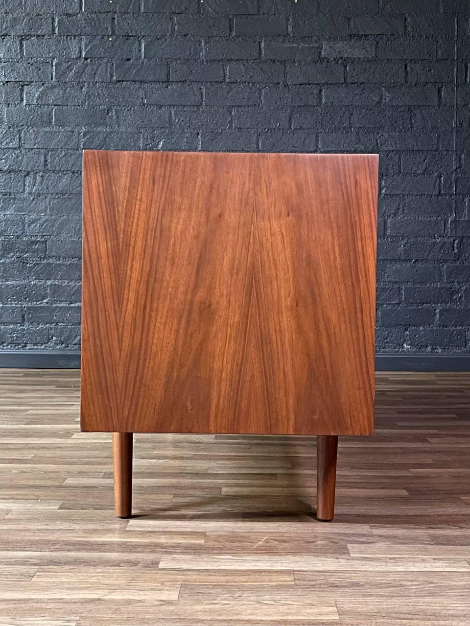 Brass Newly Refinished - Mid-Century Modern Walnut Credenza by Ramseur For Sale