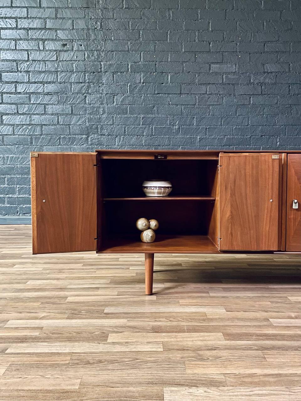Newly Refinished - Mid-Century Modern Walnut Credenza by Ramseur For Sale 2
