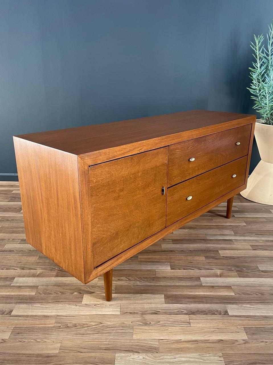 American Newly Refinished - Mid-Century Modern Walnut Credenza