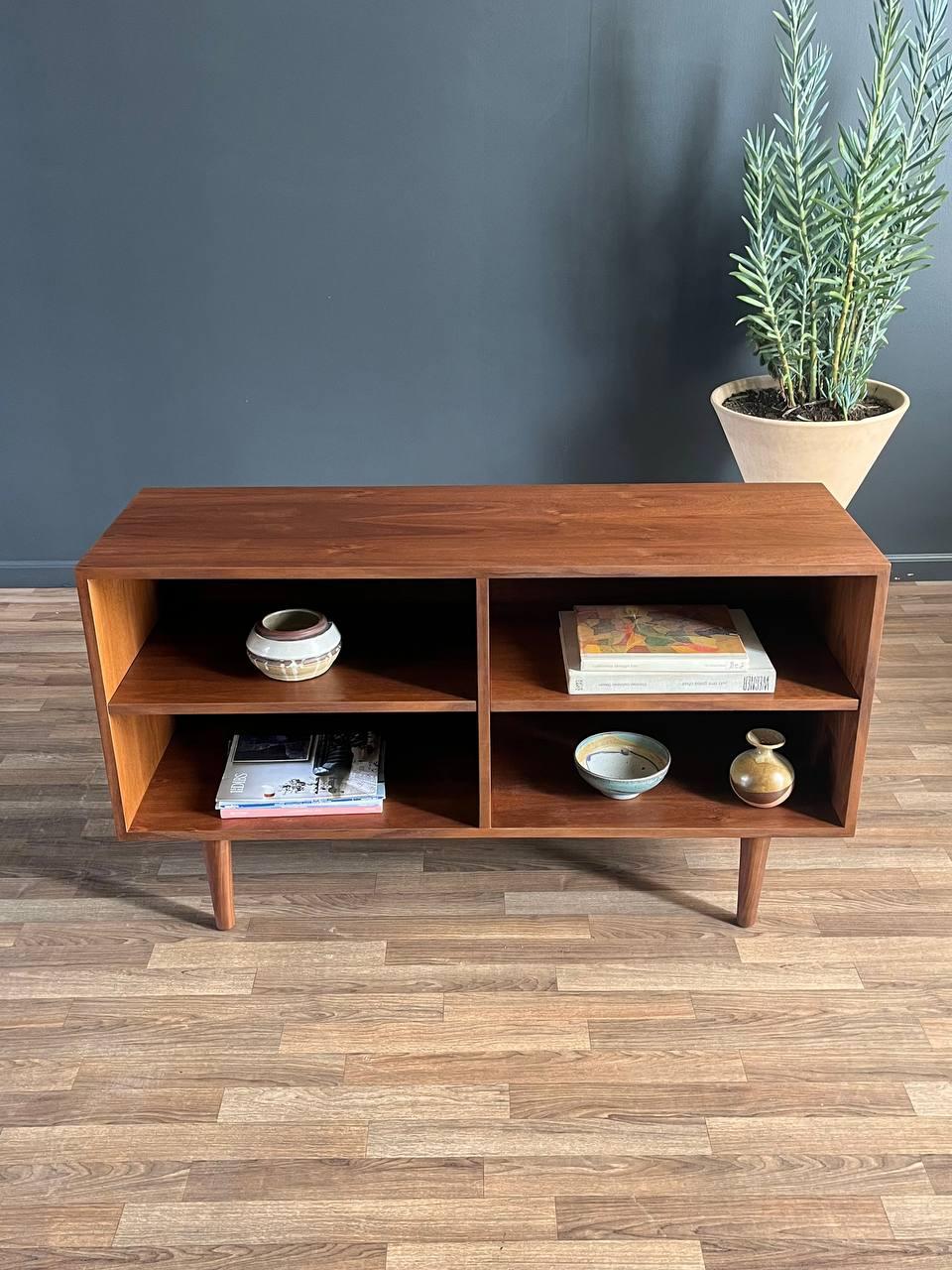 Americano Nuova rifinitura - Credenza o libreria in noce moderna del Medioevo