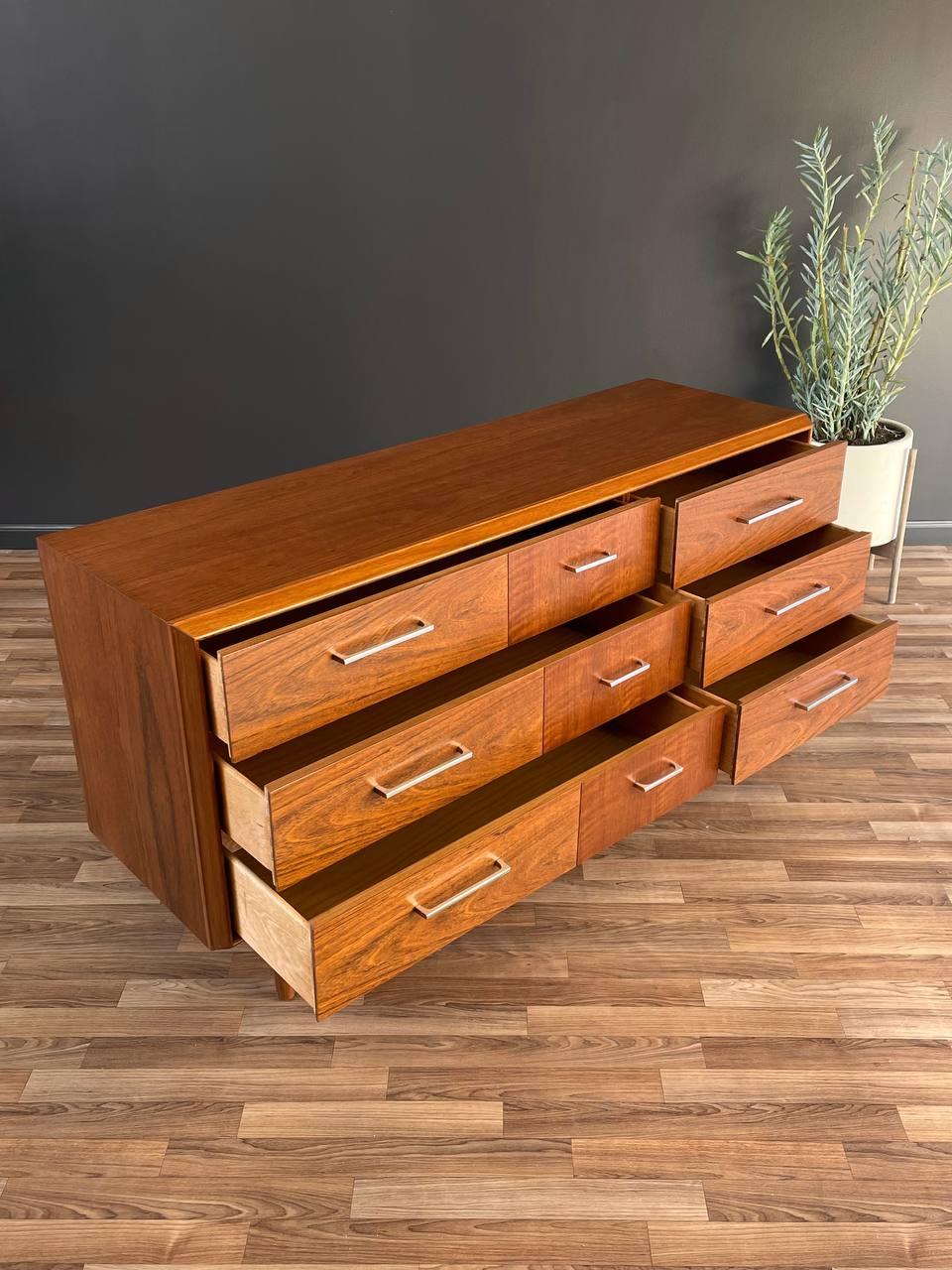 American Newly Refinished - Mid-Century Modern Walnut Dresser with Chrome Handles by Lane For Sale