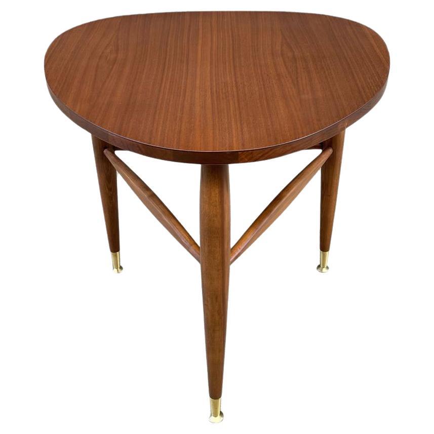Newly Refinished - Mid-Century Modern Walnut Guitar Pick Style Side Table For Sale