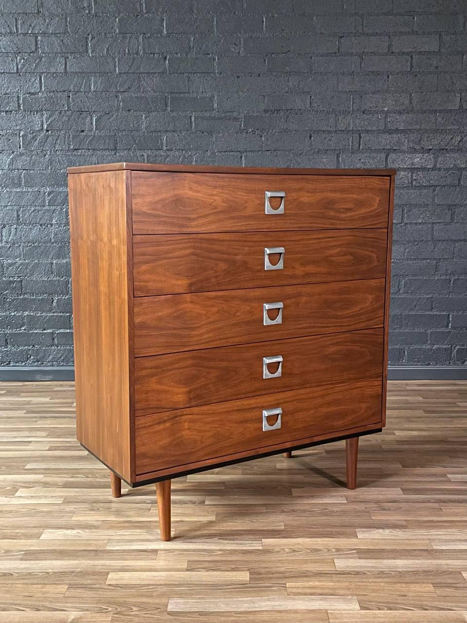 American Newly Refinished - Mid-Century Modern Walnut Highboy Dresser by Dixie